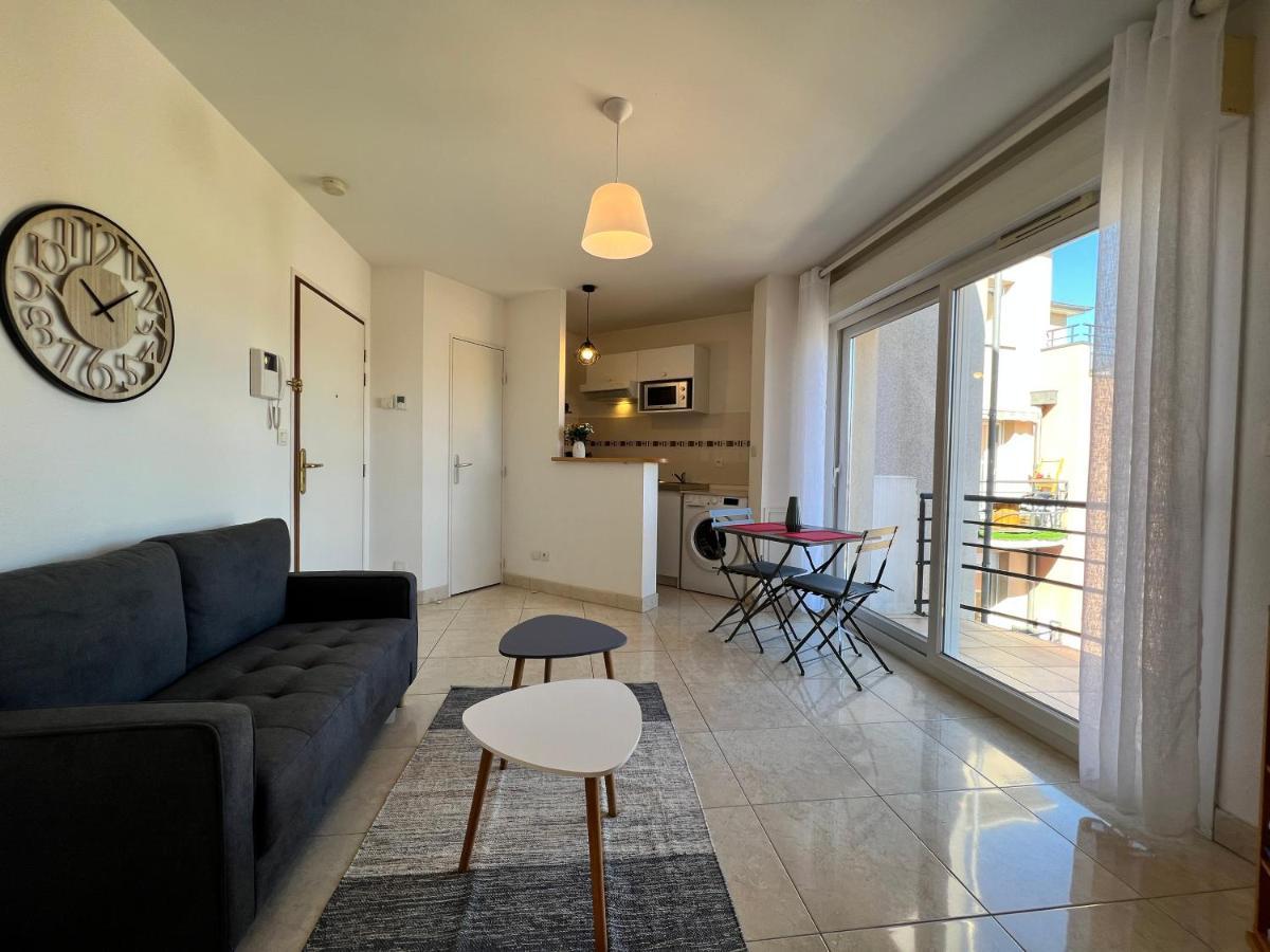 Апартаменти L'Alienor - Parking - Hopital - 2 Pers - Reve Au Mans Ле-Ман Екстер'єр фото